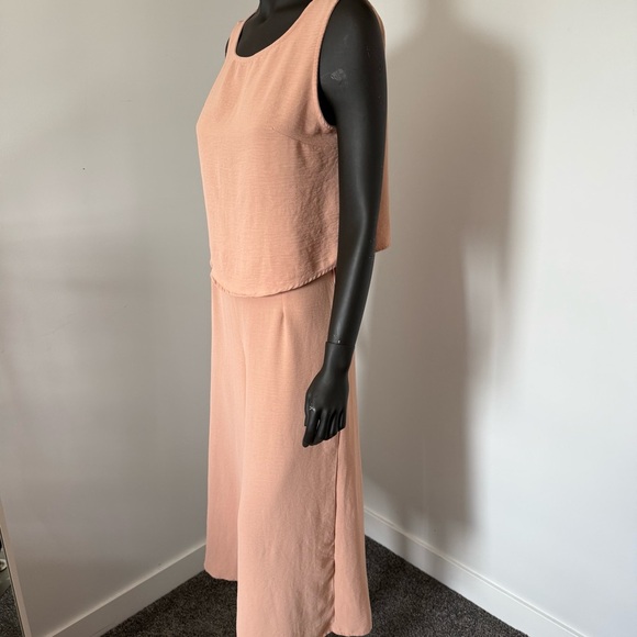 ⚪️ Blush Pink Two-Piece Set – Sleeveless Top & Wide-Leg Pants – Size L - Picture 3 of 10